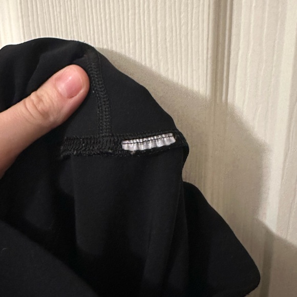 Alo Yoga High Waisted Ripped Warrior Leggings Black Sz XS - Picture 9 of 9